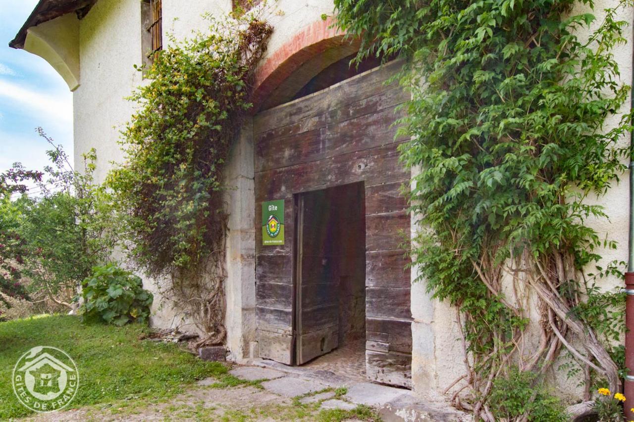 Gite Du Porche Saint-Jean-de-la-Porte Екстериор снимка